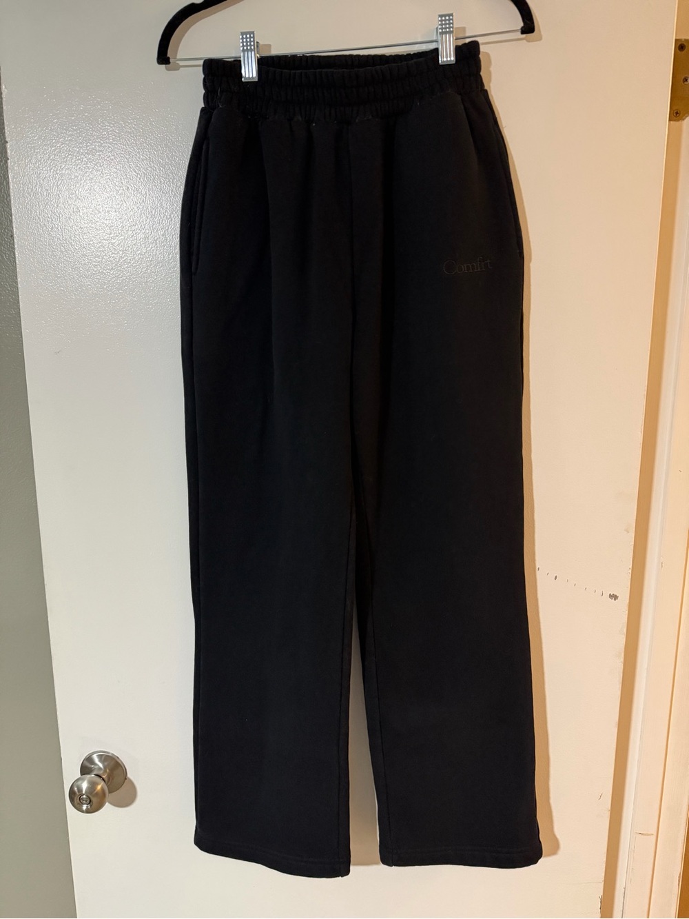 Comfrt XS Straight Leg Sweatpants